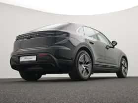 Porsche Macan (0) thumbnail 10