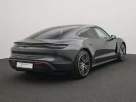 Porsche Taycan (2024) thumbnail 5