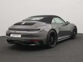Porsche 911 (2022) thumbnail 5