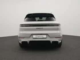 Porsche Cayenne (0) thumbnail 4