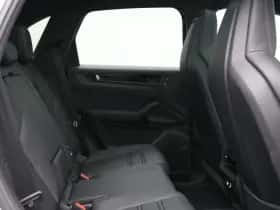Porsche Cayenne (0) thumbnail 40