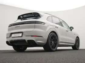 Porsche Cayenne (0) thumbnail 10