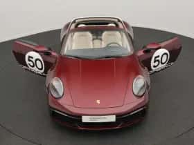 Porsche 911 (2021) thumbnail 11
