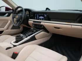 Porsche 911 (2021) thumbnail 20