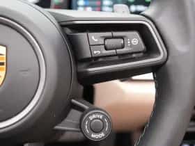 Porsche 911 (2021) thumbnail 35