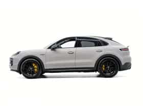 Porsche Cayenne (0) thumbnail 2