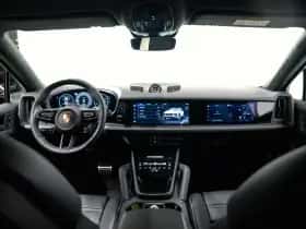 Porsche Cayenne (0) thumbnail 15