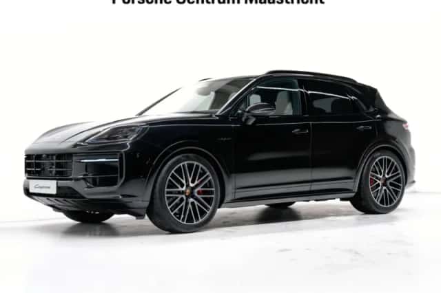 Porsche Cayenne (2026) thumbnail 1