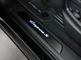 Porsche Cayenne (0) thumbnail 22