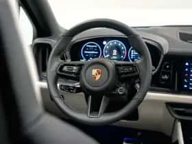 Porsche Cayenne (0) thumbnail 33