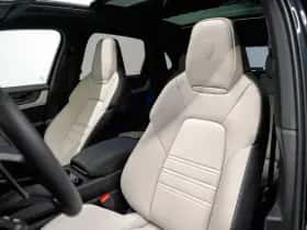 Porsche Cayenne (0) thumbnail 5