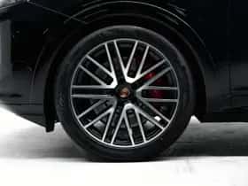 Porsche Cayenne (0) thumbnail 8