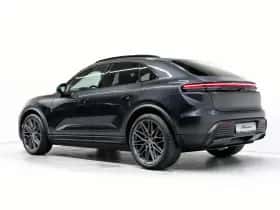 Porsche Macan (0) thumbnail 3