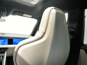 Porsche Macan (0) thumbnail 36