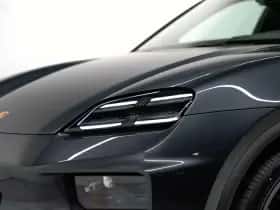 Porsche Macan (0) thumbnail 8