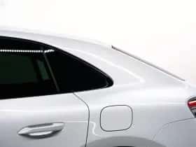 Porsche Macan (0) thumbnail 15