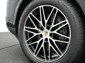 Porsche Cayenne (0) thumbnail 16