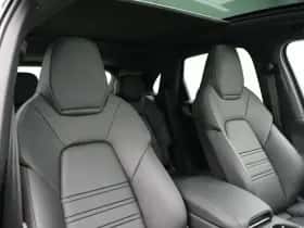 Porsche Cayenne (0) thumbnail 23