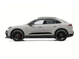 Porsche Macan (0) thumbnail 2