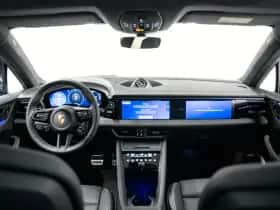 Porsche Macan (0) thumbnail 31