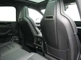 Porsche Cayenne (0) thumbnail 23