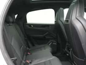 Porsche Cayenne (0) thumbnail 24