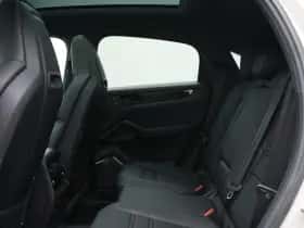 Porsche Cayenne (0) thumbnail 27