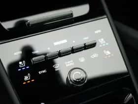 Porsche Cayenne (0) thumbnail 39