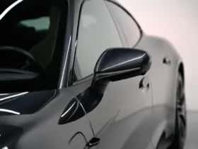 Porsche Taycan (2024) thumbnail 9