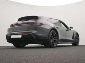 Porsche Taycan (2021) thumbnail 10