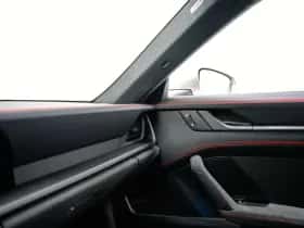 Porsche 911 (0) thumbnail 7
