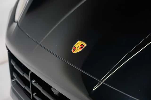 Porsche Cayenne (2025) thumbnail 6