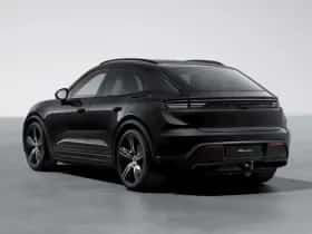Porsche Macan (0) thumbnail 3