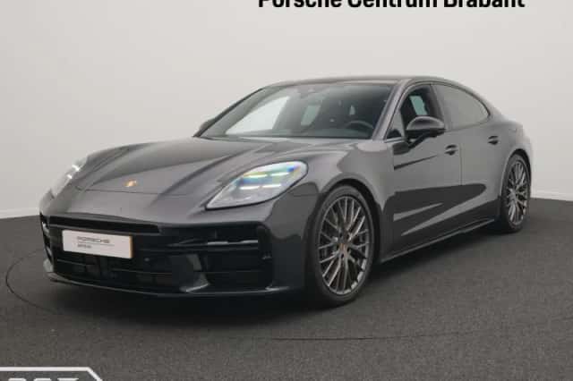 Porsche Panamera (2024) thumbnail 1