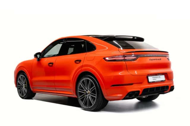 Porsche Cayenne (2020) thumbnail 3