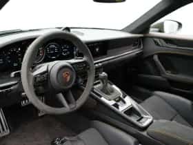 Porsche 911 (2021) thumbnail 16