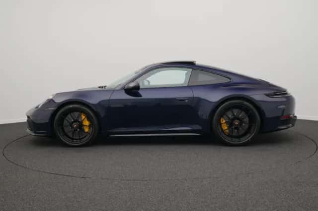 Porsche 911 (2026) thumbnail 2