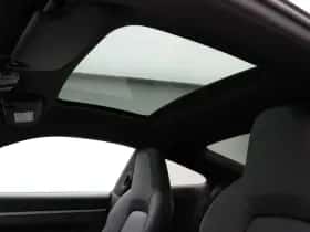 Porsche 911 (2024) thumbnail 18