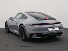 Porsche 911 (2024) thumbnail 3