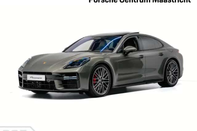 Porsche Panamera (2026) thumbnail 1