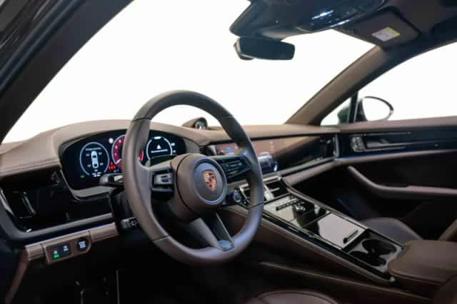 Porsche Panamera (2026) thumbnail 4