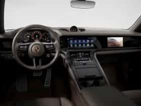 Porsche Panamera (0) thumbnail 4