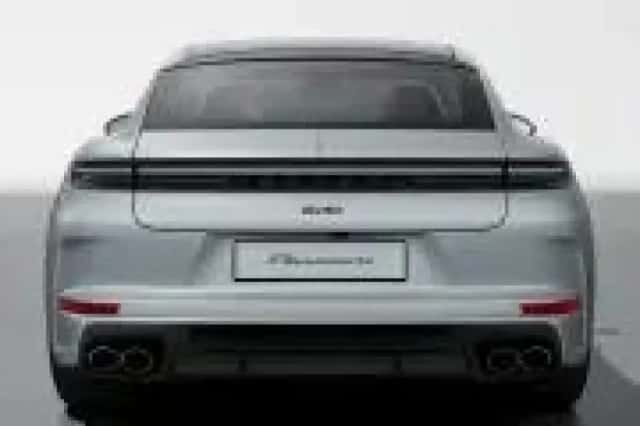 Porsche Panamera (2024) thumbnail 6