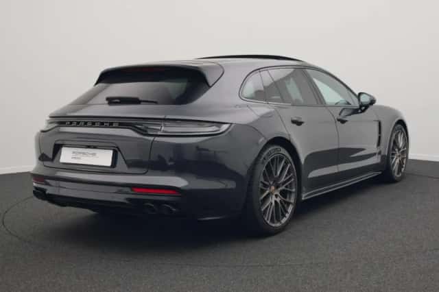 Porsche Panamera (2023) thumbnail 5