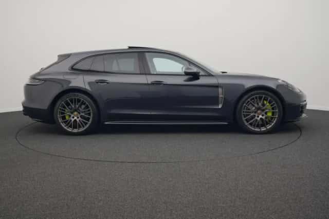 Porsche Panamera (2023) thumbnail 6