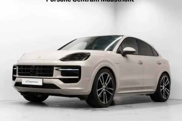 Porsche Cayenne (2026) thumbnail 1
