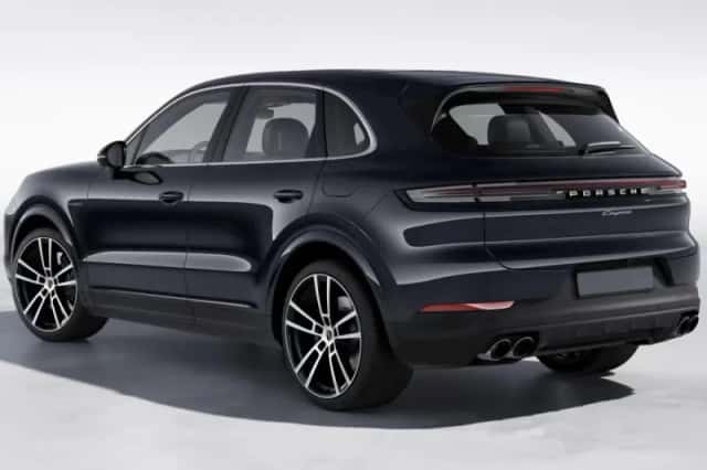 Porsche Cayenne (2024) thumbnail 3