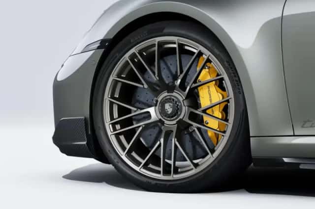 Porsche 911 (2026) thumbnail 5