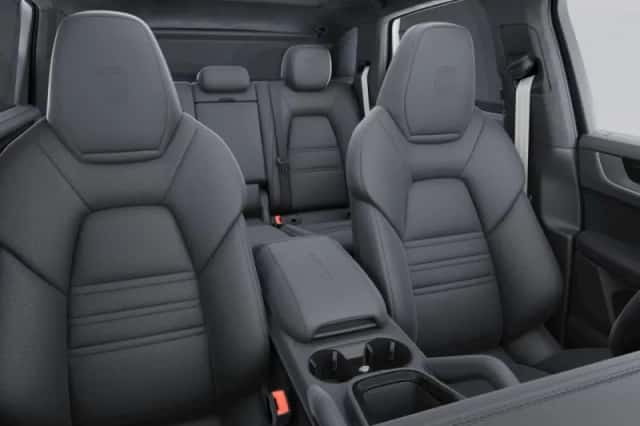 Porsche Cayenne (2024) thumbnail 6