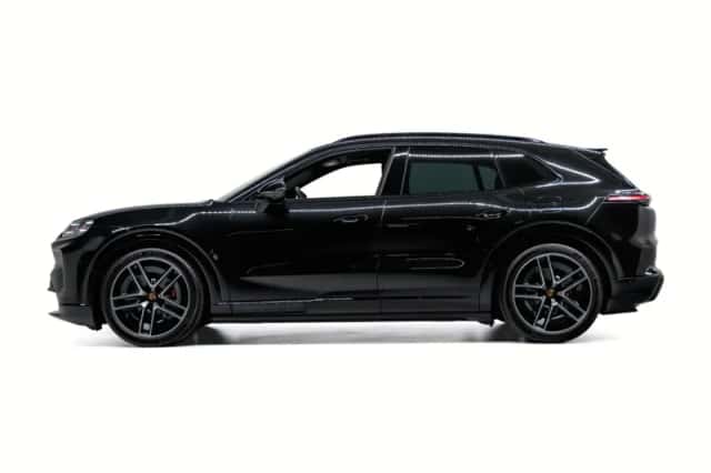 Porsche Cayenne (2026) thumbnail 2